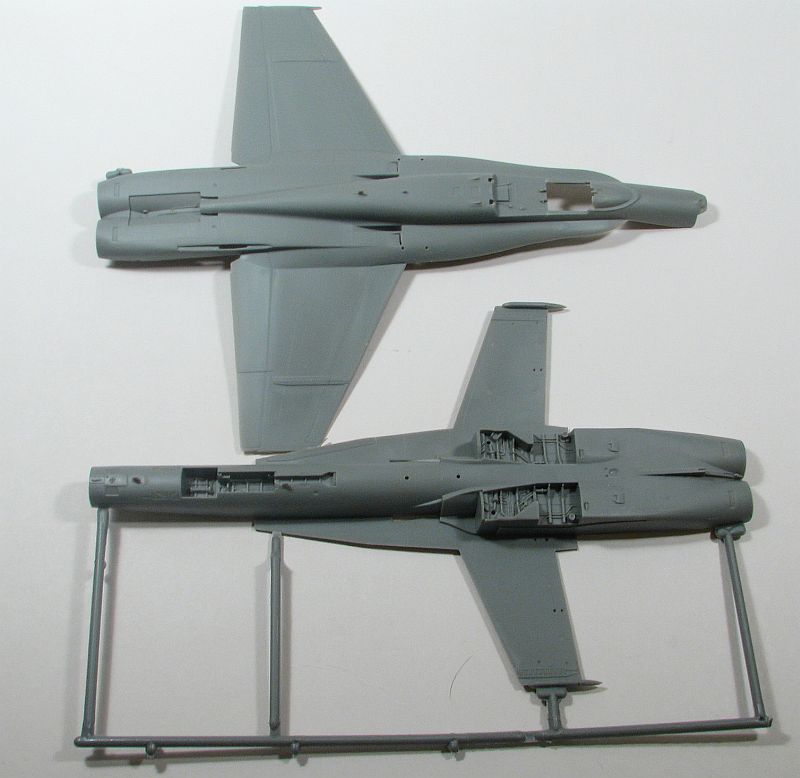 revell f 18