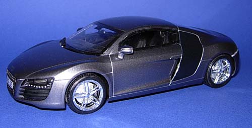 revell model set audi r8