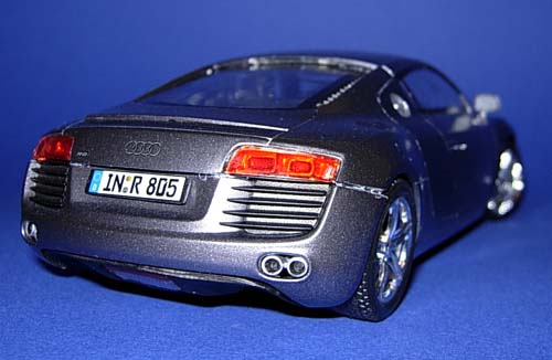 revell model set audi r8